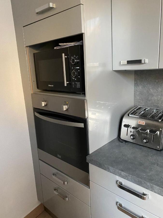 Grand F4 De 71M2 Pour 6 Personnes En Plein Centre Ville Арпежон Екстериор снимка