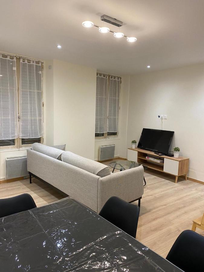 Grand F4 De 71M2 Pour 6 Personnes En Plein Centre Ville Арпежон Екстериор снимка