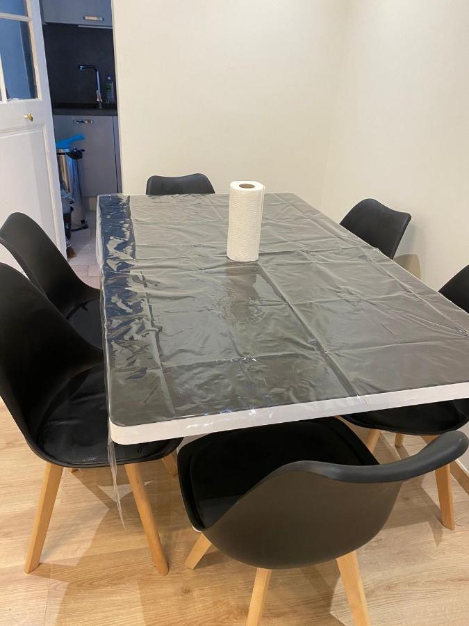 Grand F4 De 71M2 Pour 6 Personnes En Plein Centre Ville Арпежон Екстериор снимка